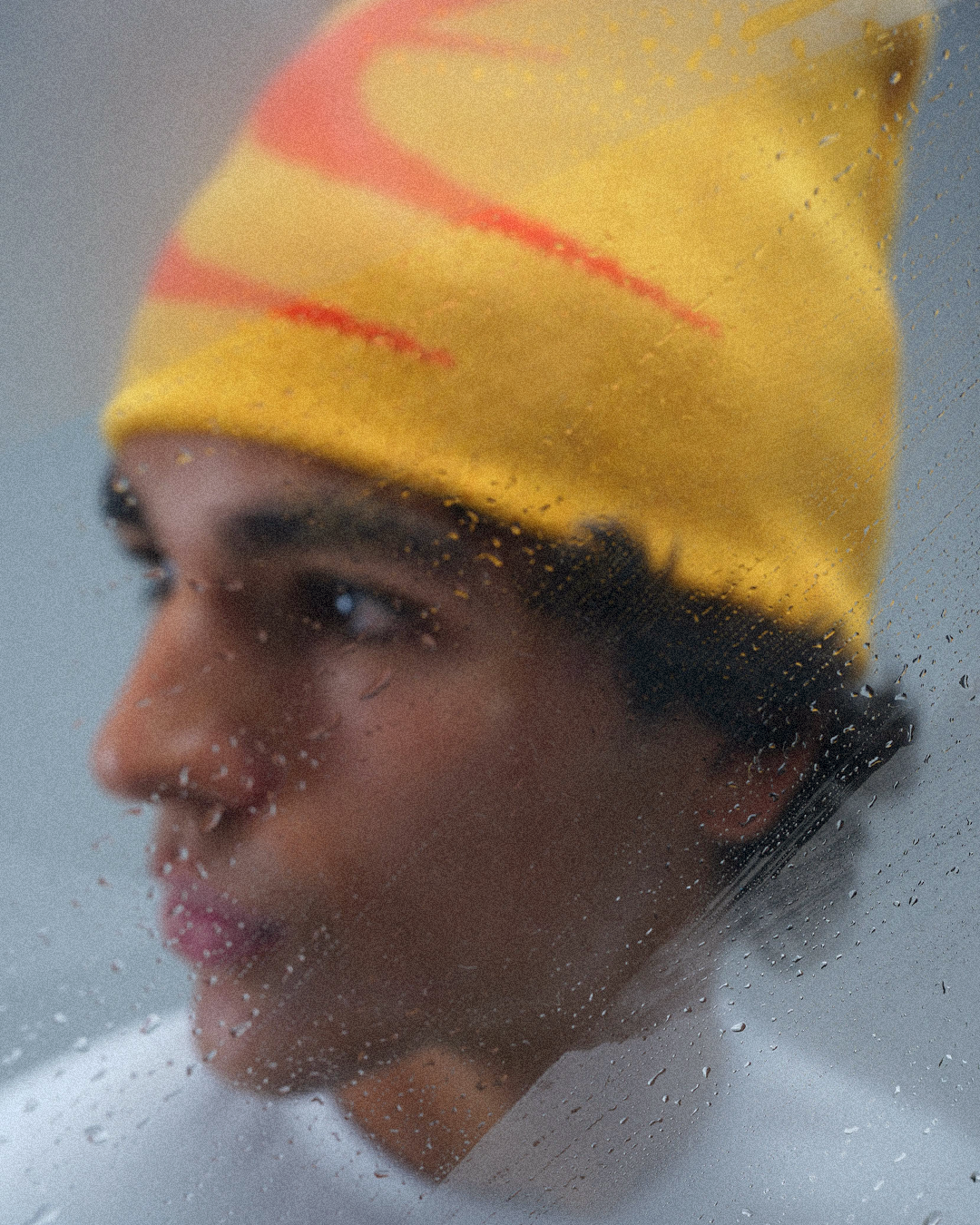 Gorro amarillo Amore