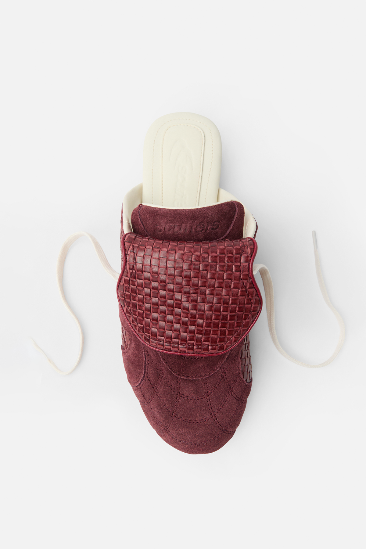 Zapatillas Iconic Mule color vino tinto