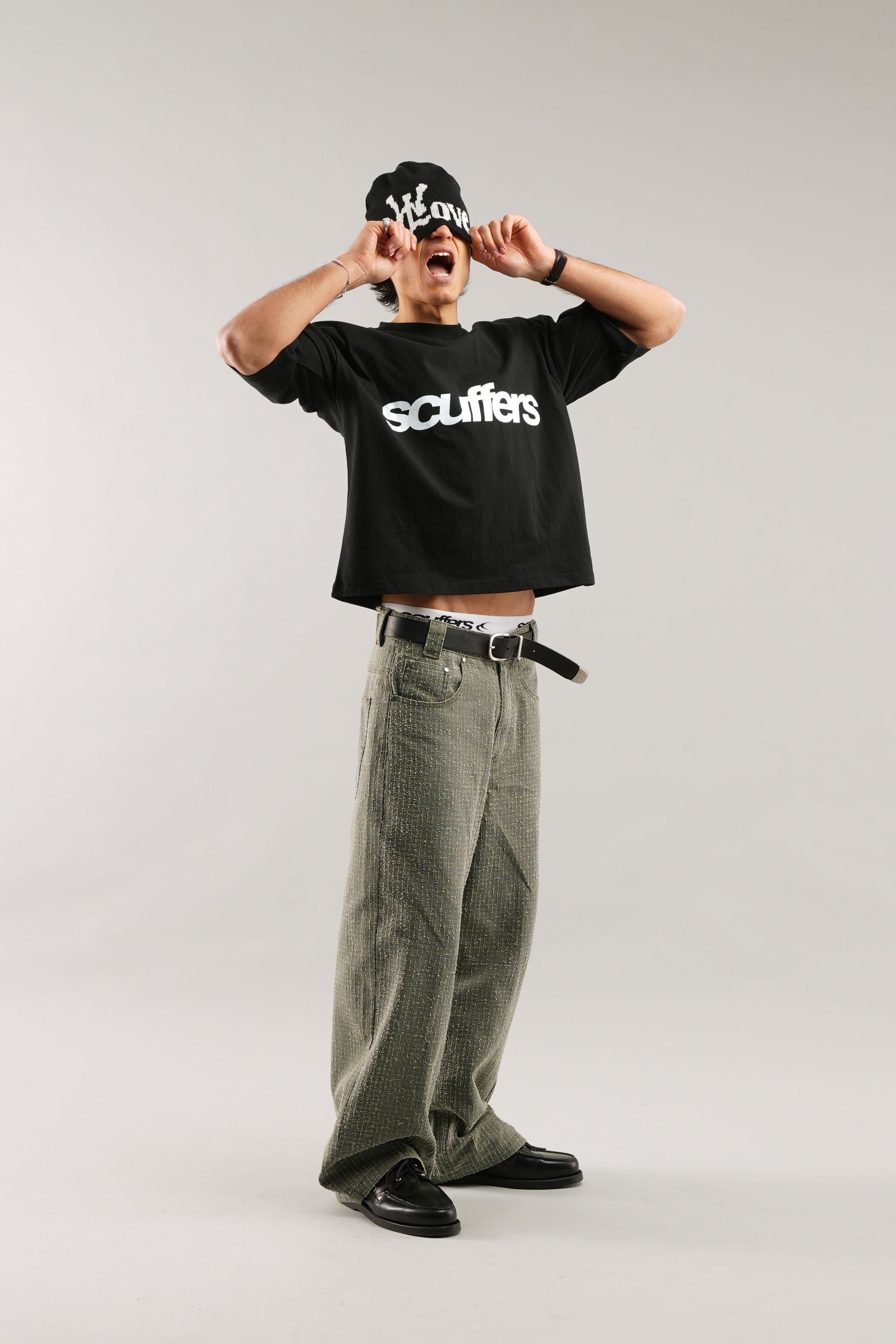 Camiseta negra New Age