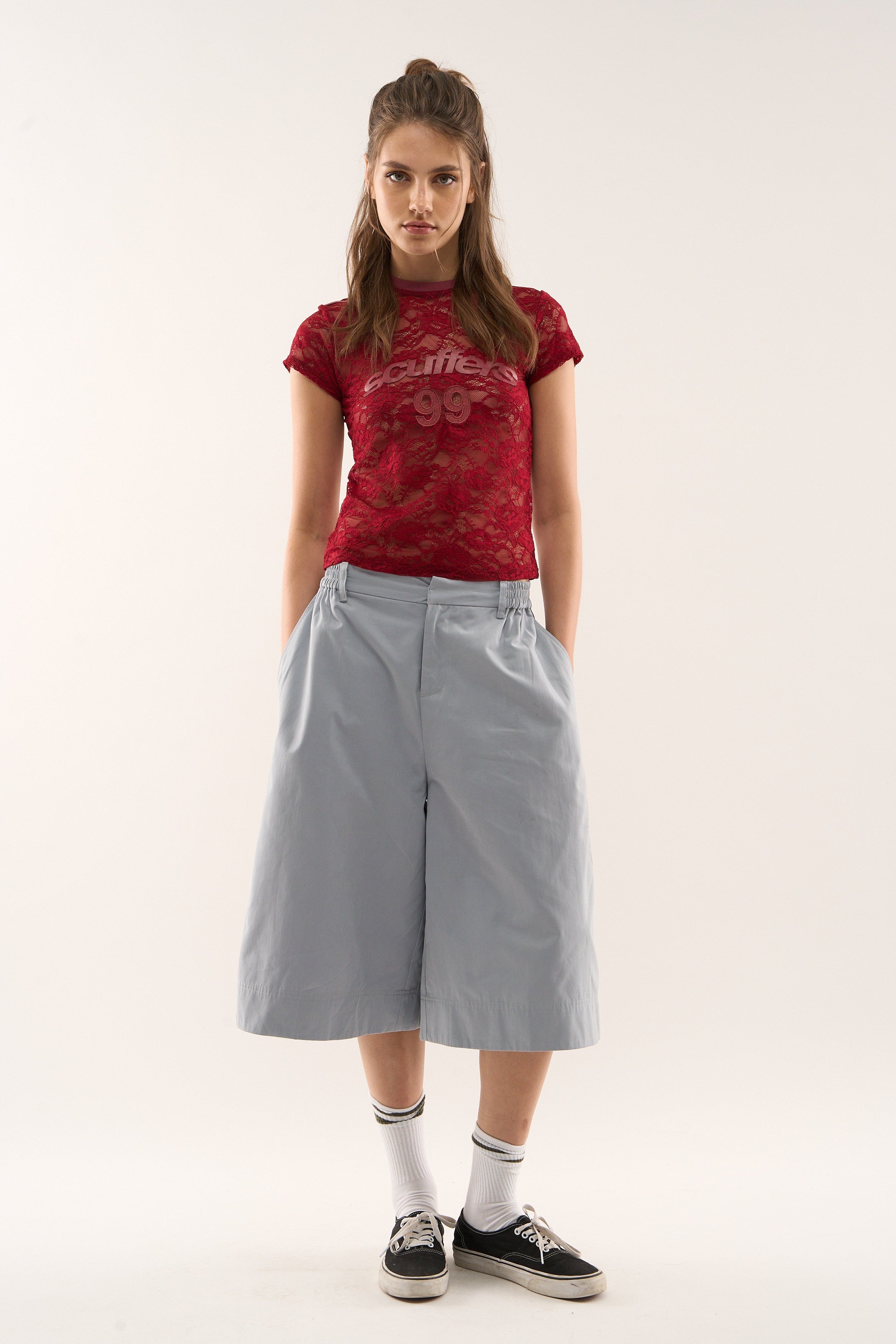 99 Top de encaje burdeos