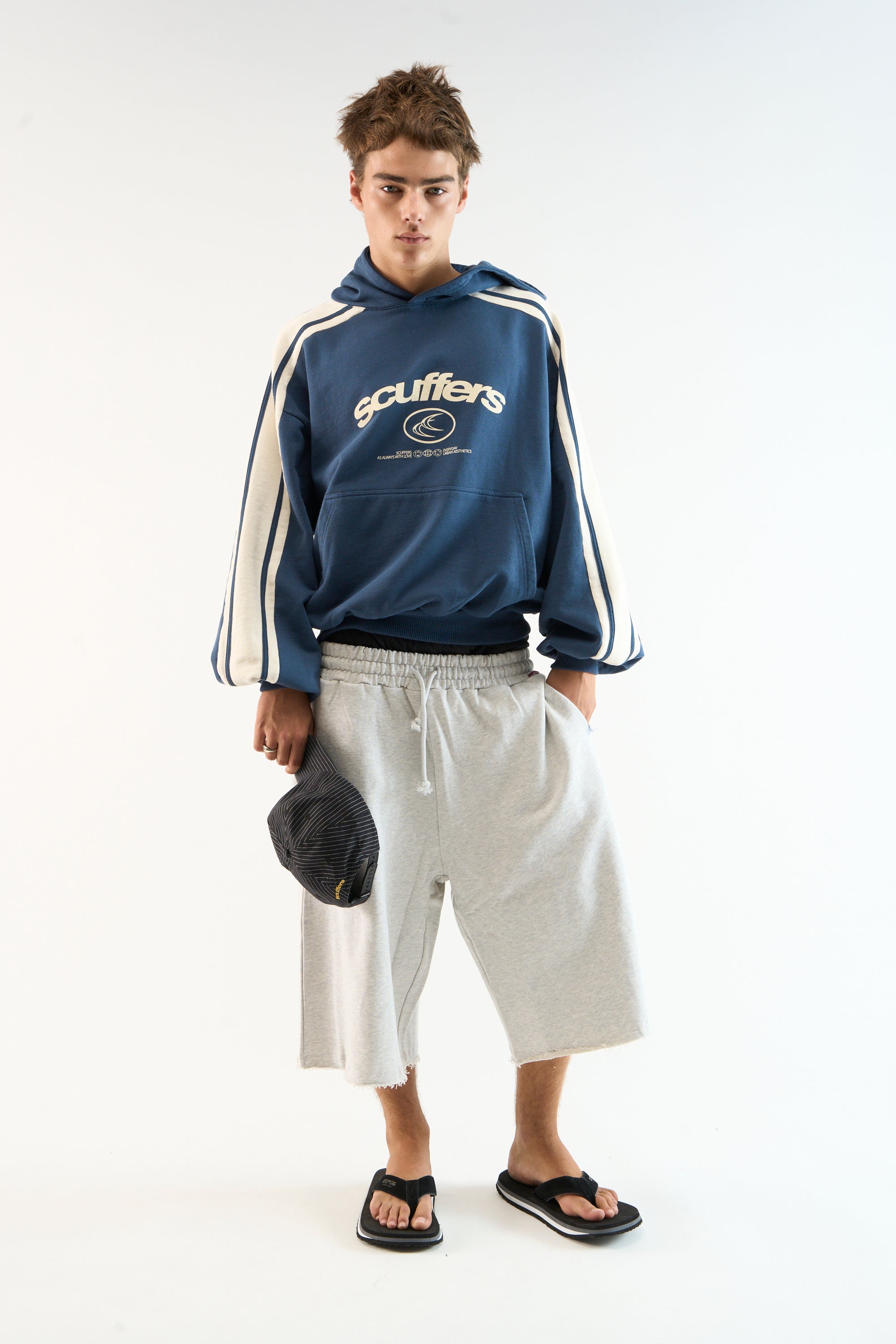 Sudadera azul sin esfuerzo