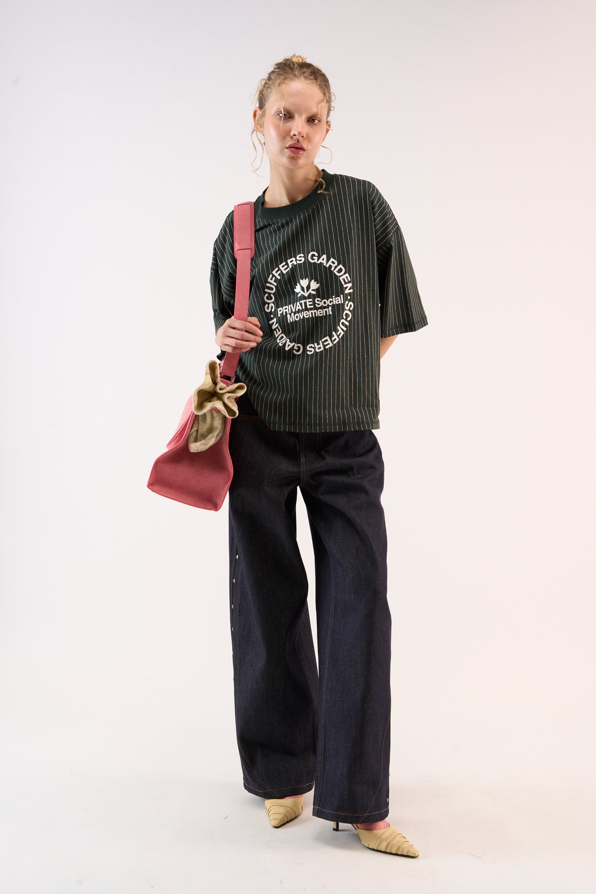 Camiseta verde de rayas