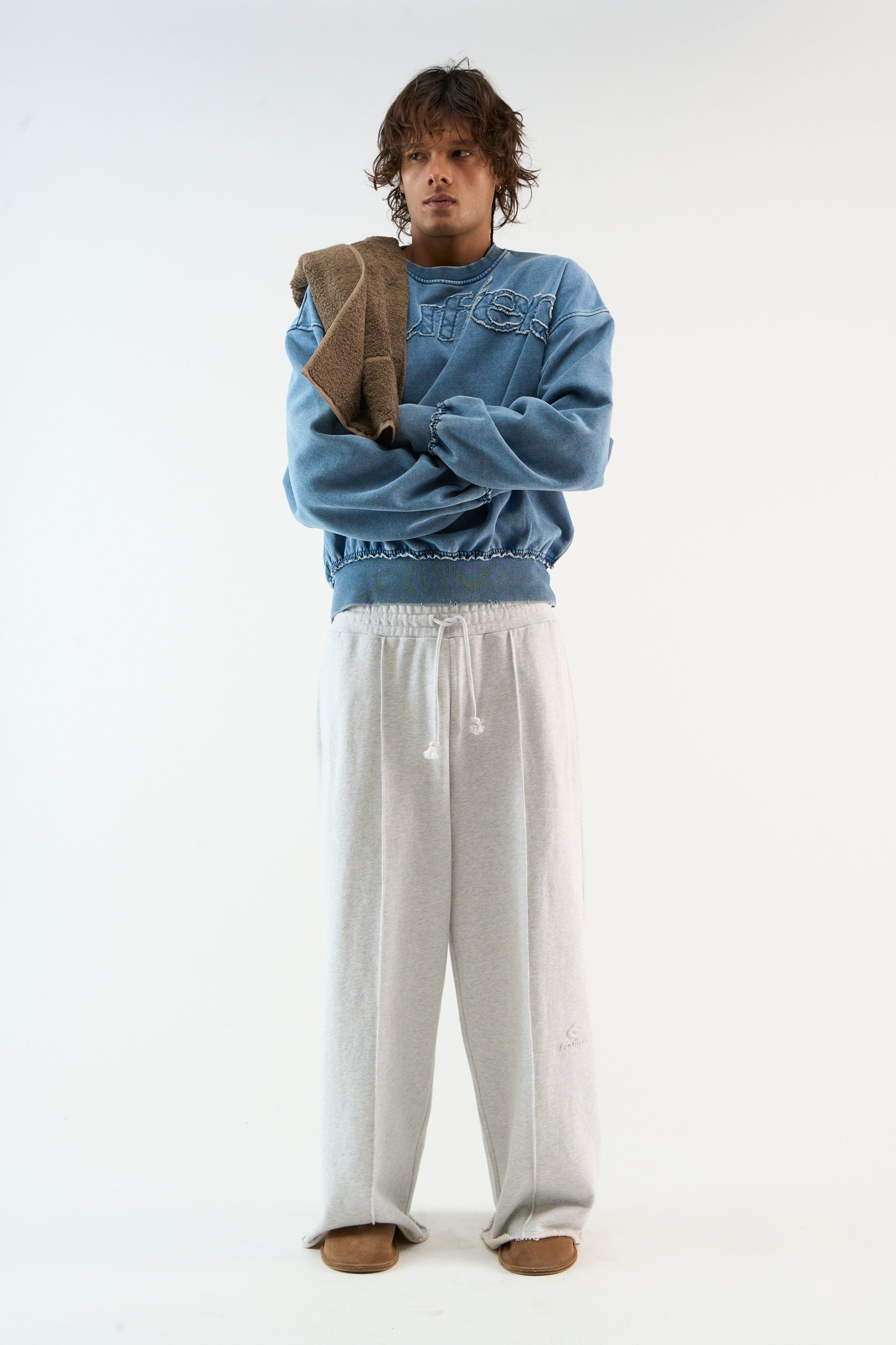 Cuello redondo azul vaquero