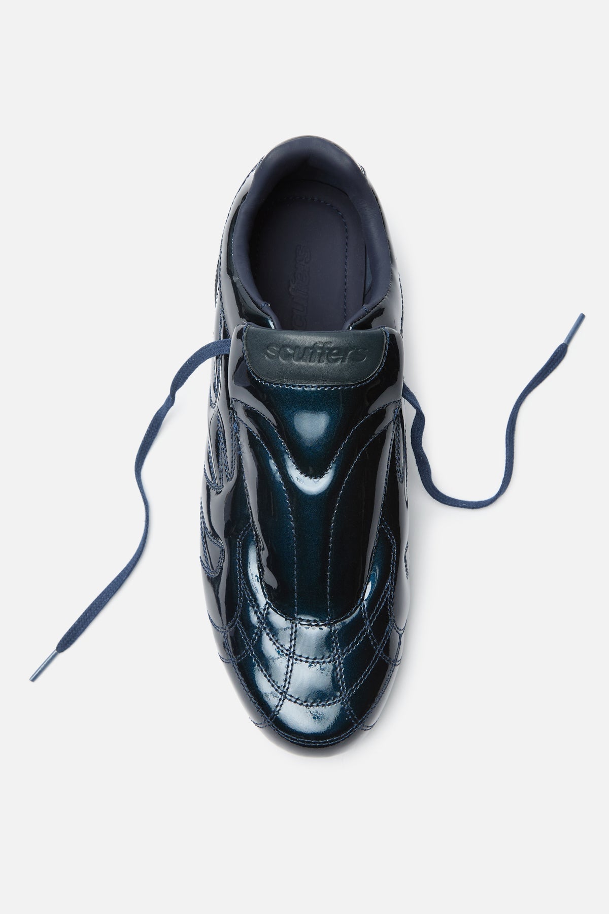 Zapatillas icónicas de color azul radiante