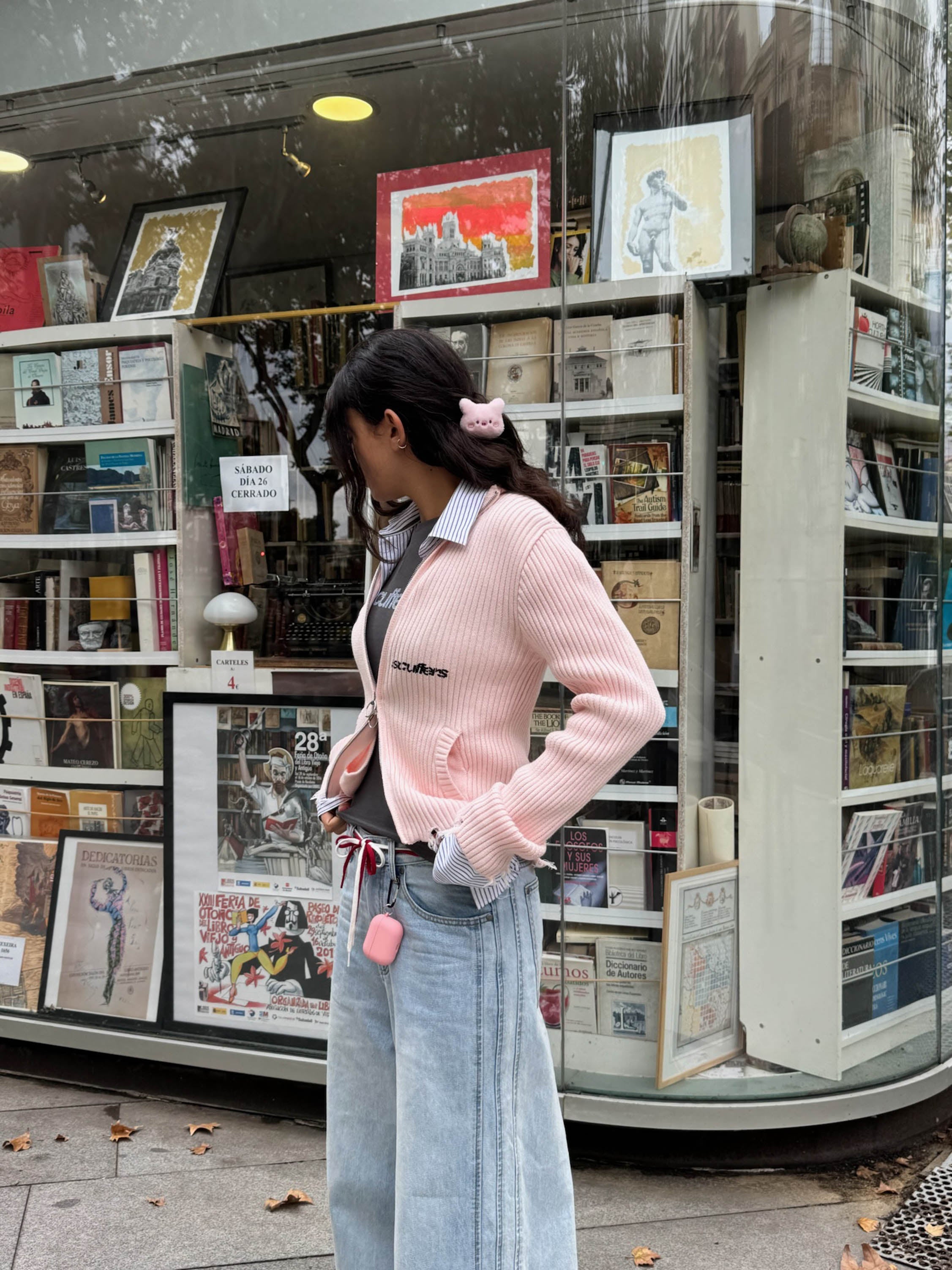 Punto con cremallera en color crudo Blackie