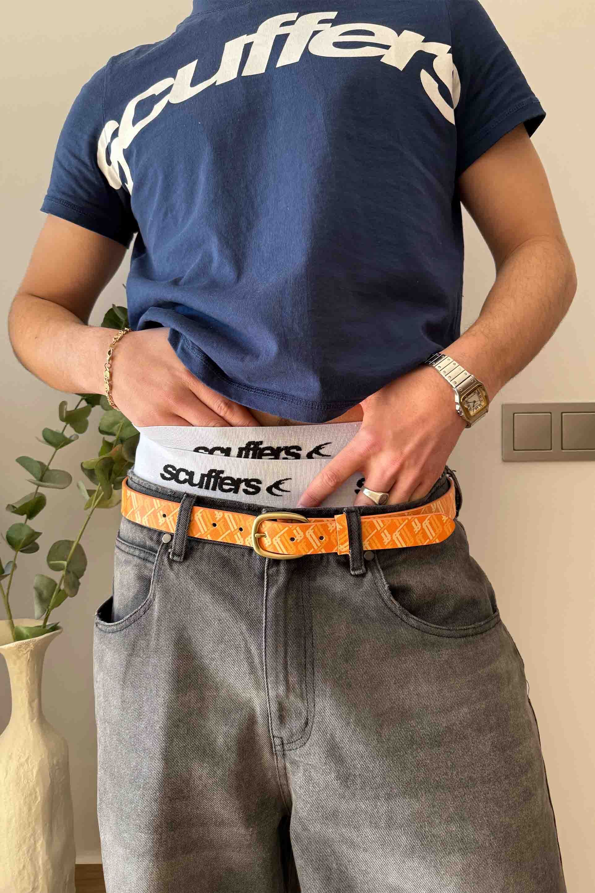 Cinturón amarillo con monograma