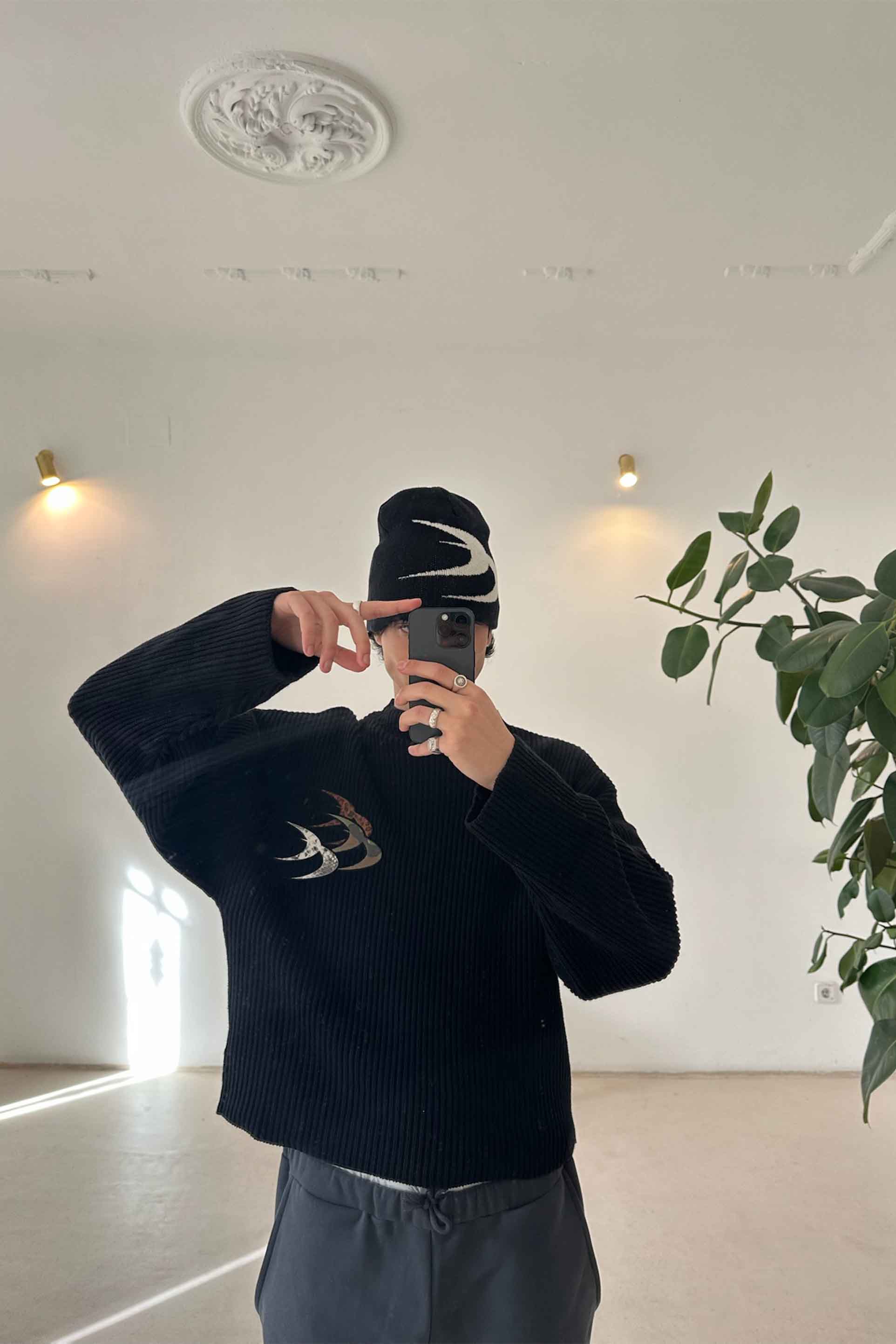 Animales Jersey negro