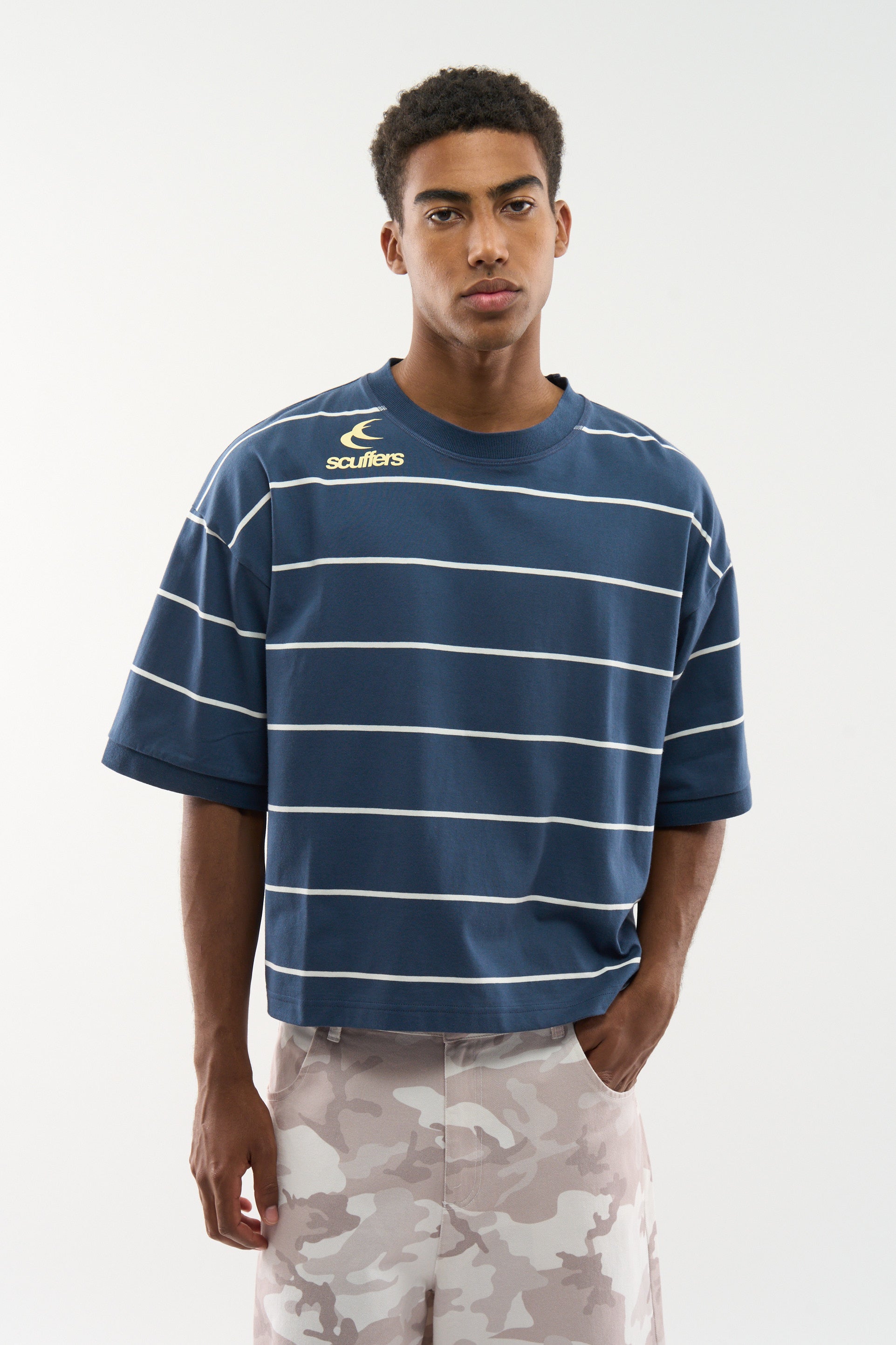 Nueva camiseta azul marino Amore