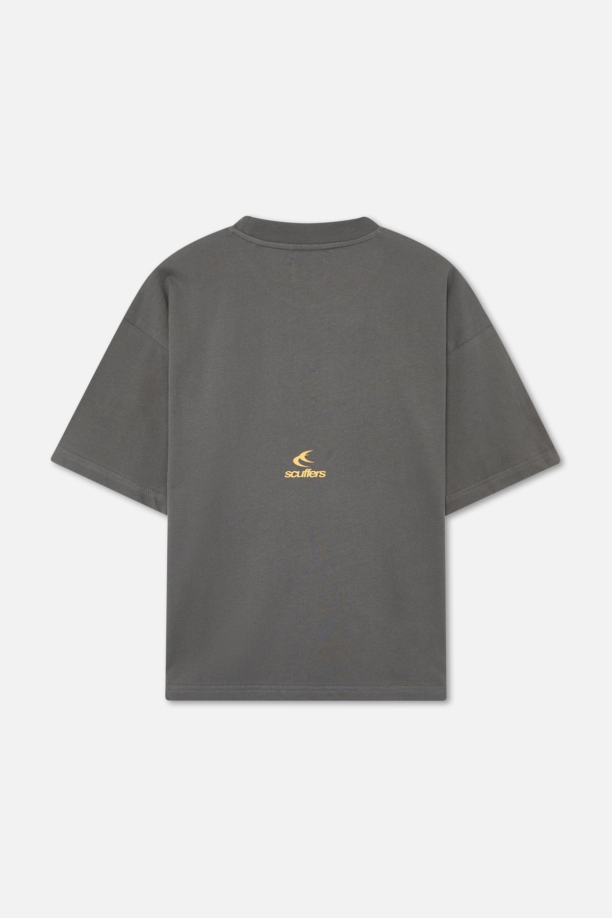 Camiseta oscura de Nascar