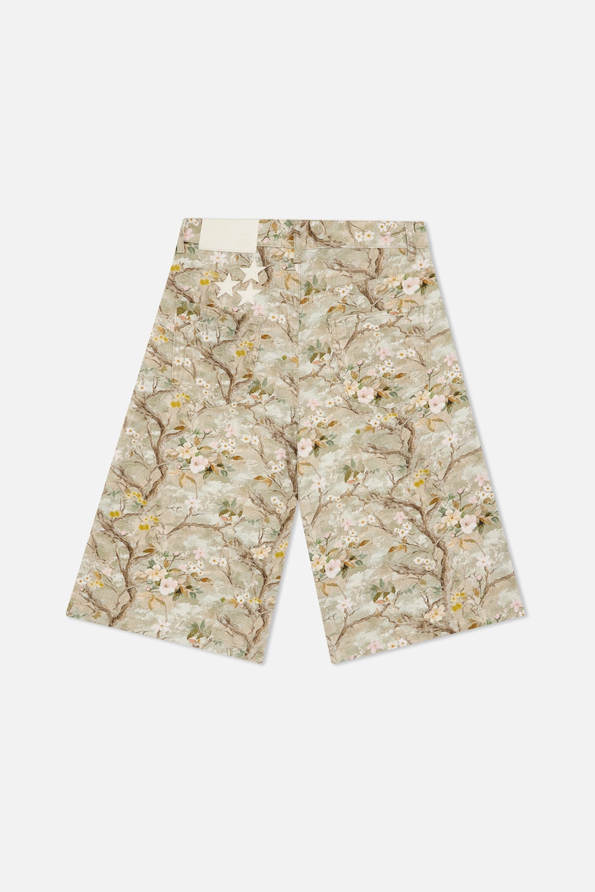 Pantalones cortos jumbo con flores reales