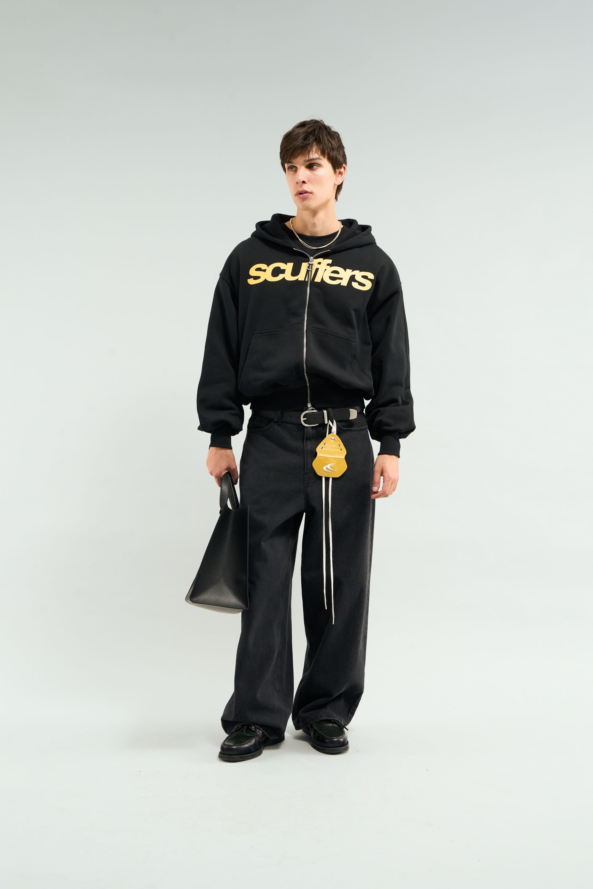 Cremallera negra esencial