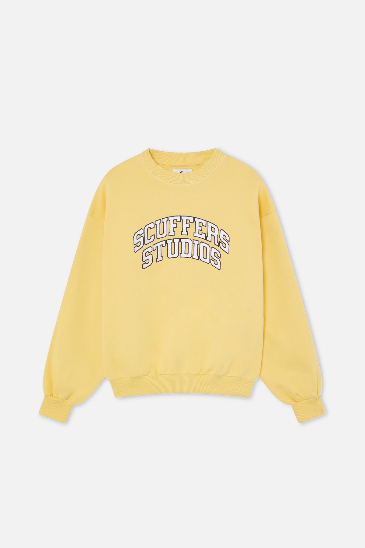 Cuello redondo semiamarillo